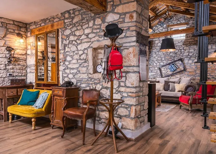Villa Rustic Cozy House Pupy