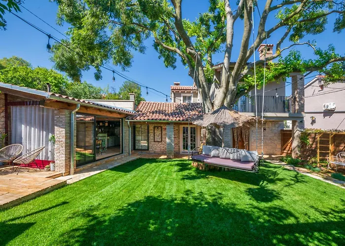 Villa Rustic Cozy House Pupy *