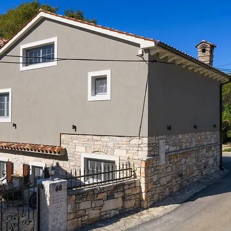 Villa Rustic Cozy House Pupy *