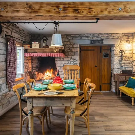 Rustic Cozy House Pupy * Krnica