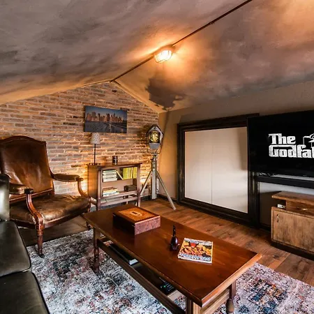 Villa Rustic Cozy House Pupy