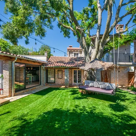 Villa Rustic Cozy House Pupy *