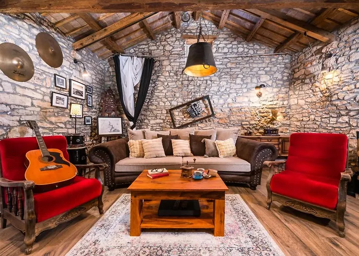 Villa Rustic Cozy House Pupy *