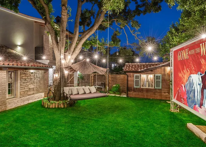 Rustic Cozy House Pupy Villa *